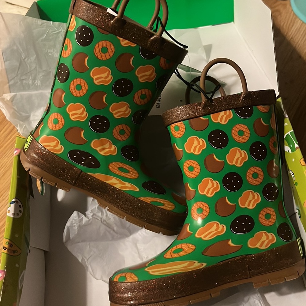 Girl Scout boots